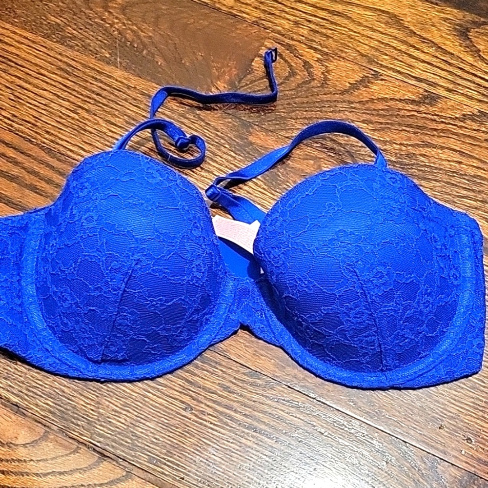 Brand new Victorias secret bra